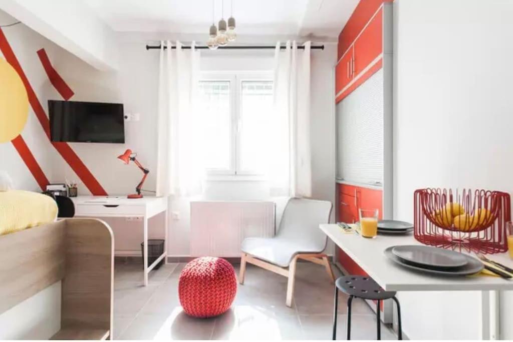 Colorful Apartment In Atene Esterno foto